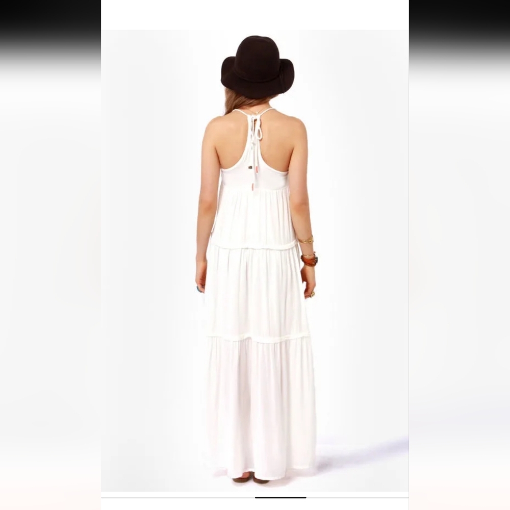 Quiksilver White Tiered Maxi Dress with Embroidered Yoke Summery Light Size Xs - Picture 2 of 10